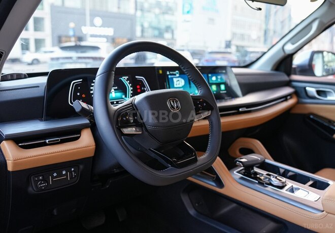 Changan  2024, 3,000 km - 2.0 л - Bakı