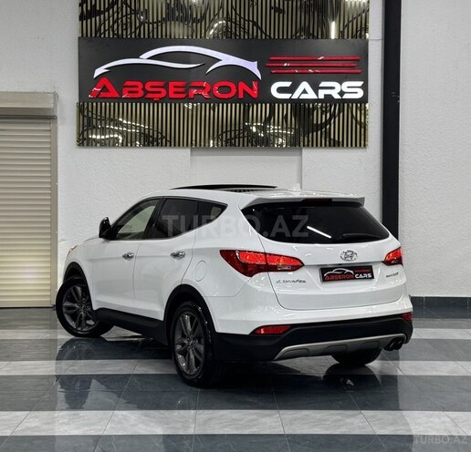 Hyundai Santa Fe-11