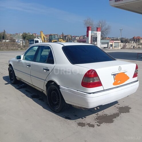 Mercedes C 180-3