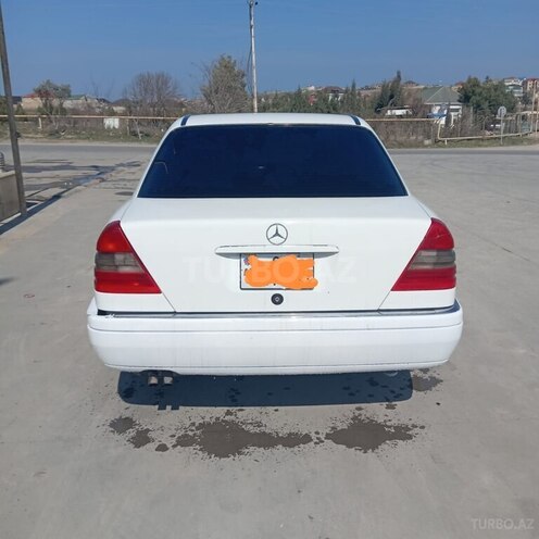 Mercedes C 180-5