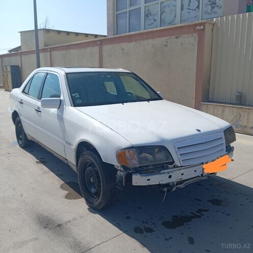 Mercedes C 180-6