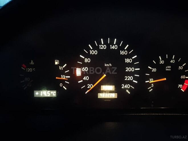 Mercedes C 180 1995, 403,220 km - 1.8 л - Cəlilabad