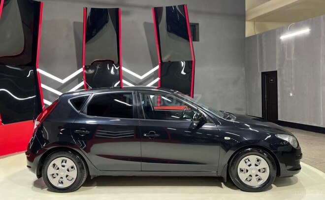 Hyundai i30 2009, 285,285 km - 1.4 l - Sumqayıt