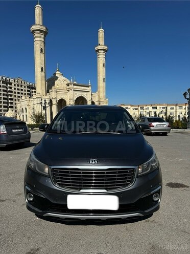 Kia Carnival 2015, 245,000 km - 2.2 l - Bakı