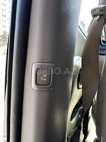 Kia Carnival 2015, 245,000 km - 2.2 l - Bakı
