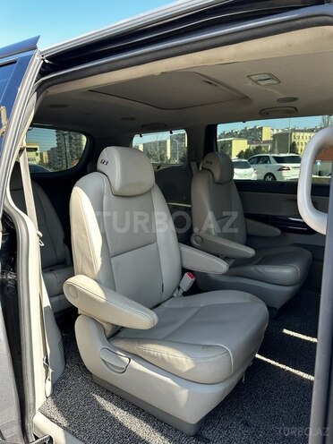 Kia Carnival 2015, 245,000 km - 2.2 l - Bakı