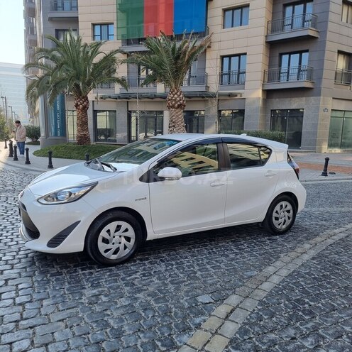 Toyota Aqua 2019, 121,000 km - 1.5 l - Bakı