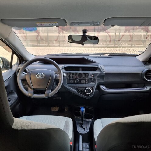 Toyota Aqua 2019, 121,000 km - 1.5 l - Bakı