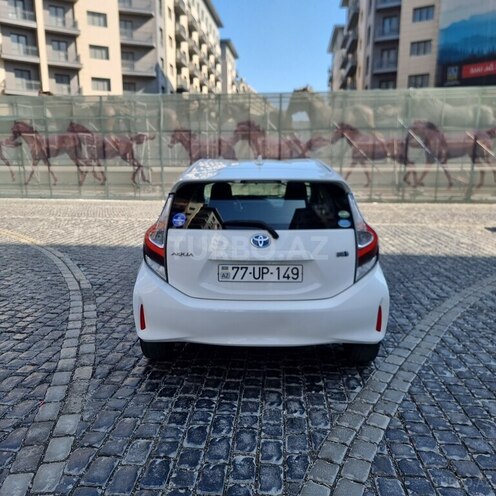 Toyota Aqua 2019, 121,000 km - 1.5 l - Bakı