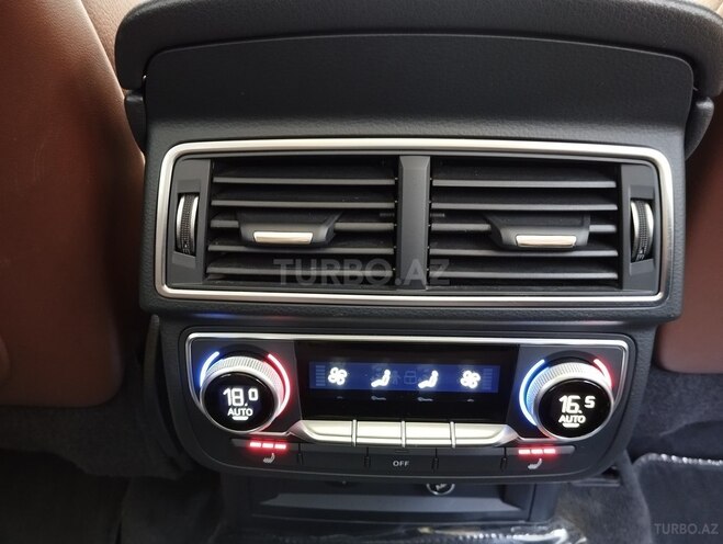 Audi Q7 2019, 84,400 km - 2.0 l - Bakı