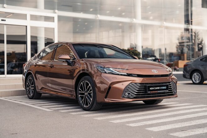 Toyota Camry-4