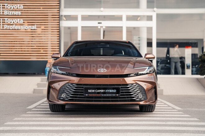 Toyota Camry-1