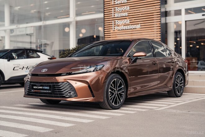 Toyota Camry-3