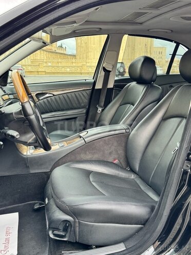 Mercedes E 220 d-8