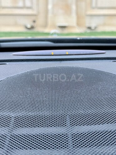 Mercedes E 220 d-11