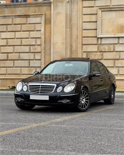 Mercedes E 220 d-1