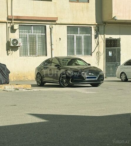 Hyundai Grandeur-5