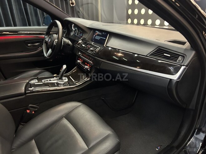 BMW 530 2015, 156,000 km - 2.0 л - Bakı