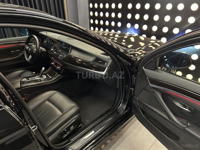 BMW 530 2015, 156,000 km - 2.0 л - Bakı