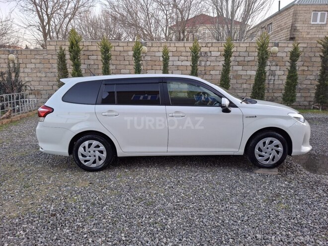 Toyota Corolla Fielder 2019, 128,373 km - 1.5 л - Bakı