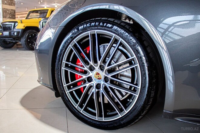 Porsche Panamera GTS 2019, 37,000 km - 4.0 l - Bakı