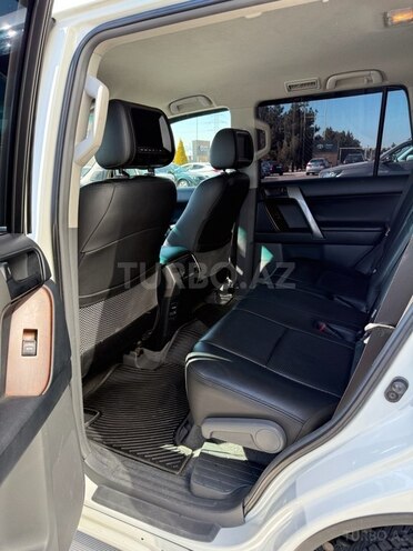 Toyota Land Cruiser Prado 2012, 68,000 km - 2.7 л - Gəncə