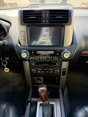 Toyota Land Cruiser Prado 2012, 68,000 km - 2.7 л - Gəncə
