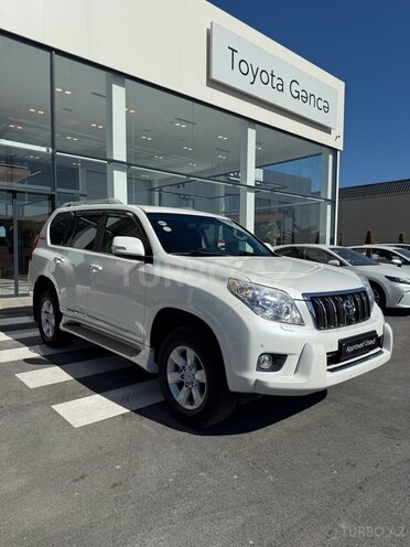 Toyota Land Cruiser Prado 2012, 68,000 km - 2.7 л - Gəncə