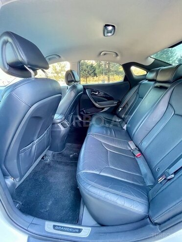 Hyundai Grandeur 2016, 181,500 km - 2.2 л - Bakı