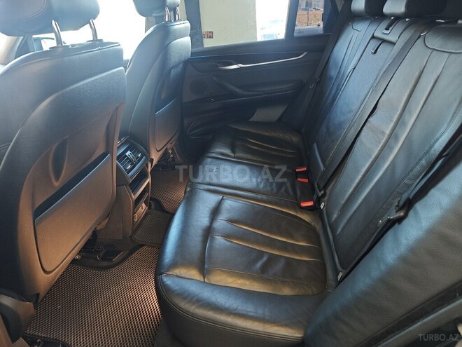 BMW X5-7