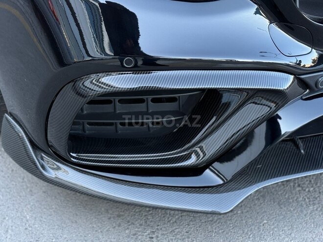 Mercedes E 300-10