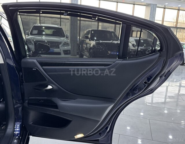 Lexus ES 300h 2023, 23,700 km - 2.5 л - Bakı