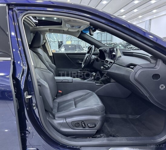 Lexus ES 300h 2023, 23,700 km - 2.5 л - Bakı