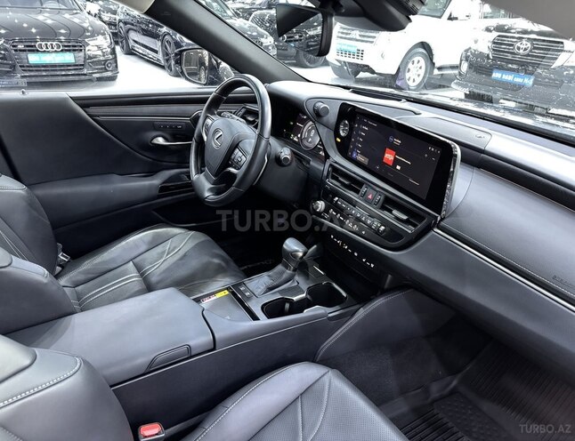 Lexus ES 300h 2023, 23,700 km - 2.5 л - Bakı