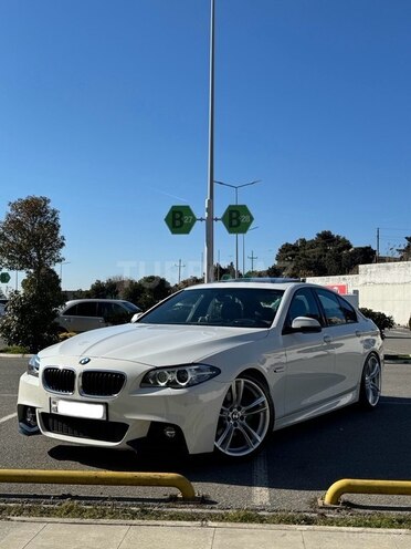 BMW 528 2015, 215,000 km - 2.0 l - Bakı