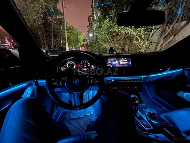 BMW 528 2015, 215,000 km - 2.0 l - Bakı