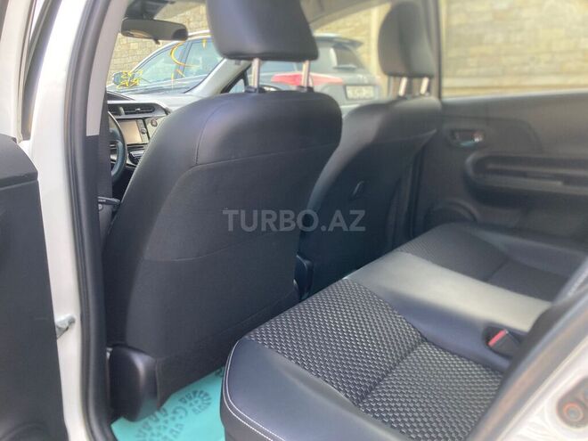 Toyota Aqua 2017, 58,000 km - 1.5 l - Bakı