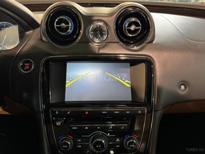 Jaguar  2014, 74,000 km - 3.0 l - Bakı