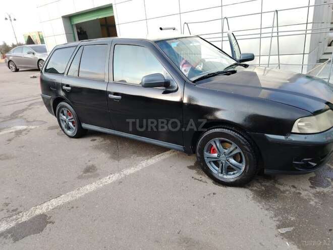 Volkswagen  2005, 227,369 km - 1.8 л - Bakı