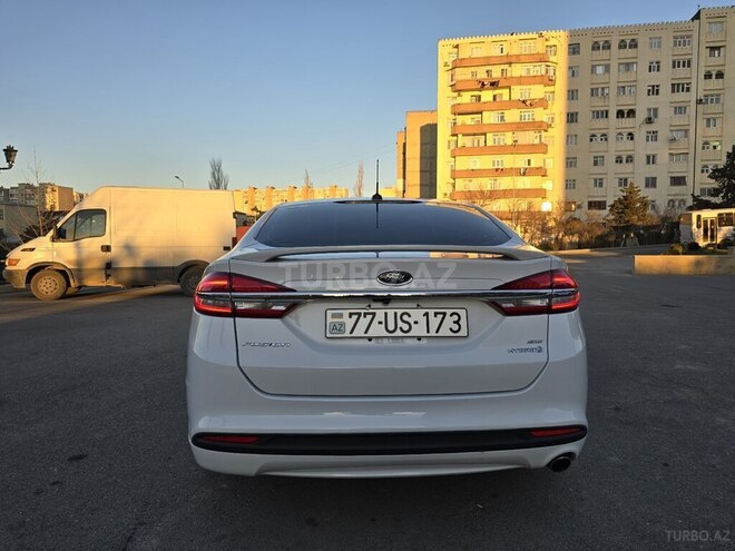 Ford Fusion (North America) 2017, 113,000 km - 2.0 л - Bakı