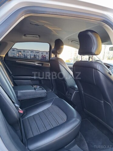 Ford Fusion (North America) 2017, 113,000 km - 2.0 л - Bakı