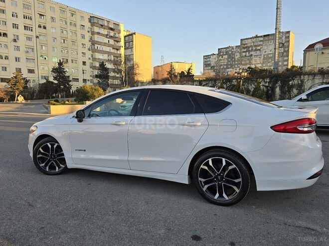 Ford Fusion (North America) 2017, 113,000 km - 2.0 л - Bakı