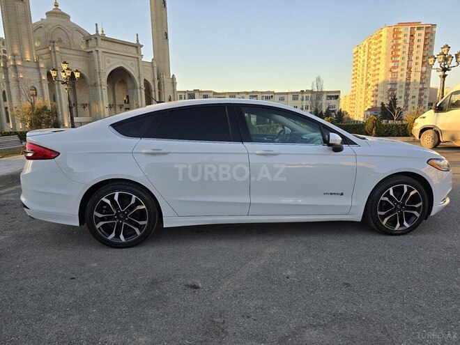 Ford Fusion (North America) 2017, 113,000 km - 2.0 л - Bakı