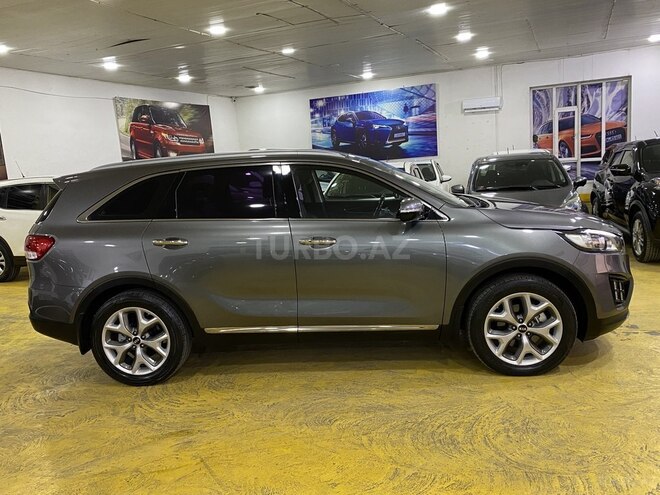 Kia Sorento-5