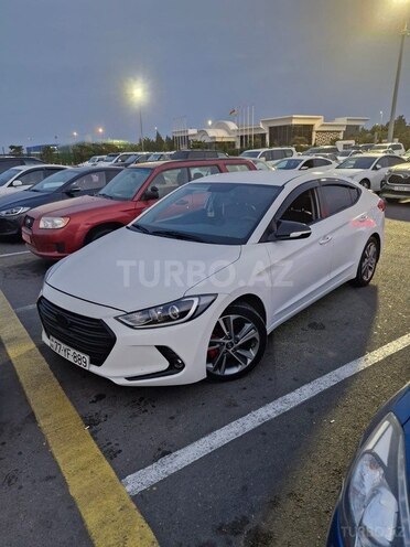 Hyundai Avante 2017, 156,000 km - 1.6 l - Bakı