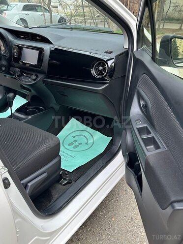 Toyota Vitz 2019, 94,000 km - 1.5 l - Bakı
