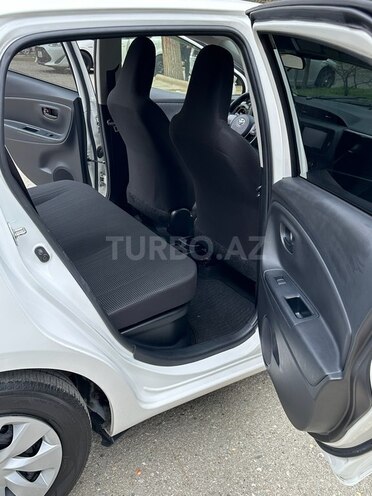 Toyota Vitz 2019, 94,000 km - 1.5 l - Bakı