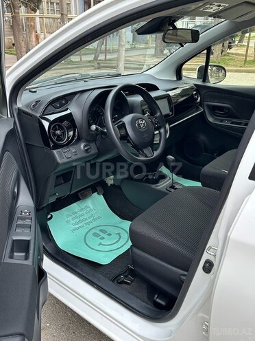 Toyota Vitz 2019, 94,000 km - 1.5 l - Bakı