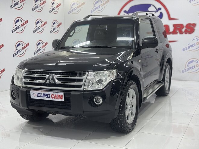 Mitsubishi Pajero 2009, 320,000 km - 3.2 l - Bakı