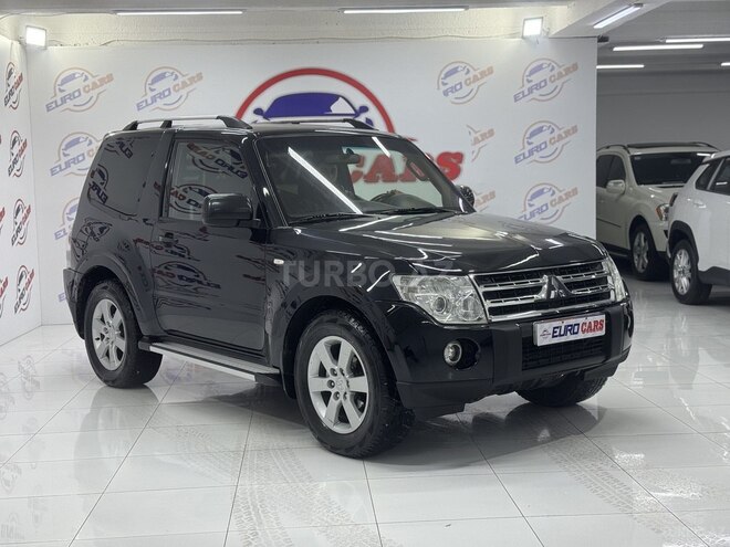 Mitsubishi Pajero 2009, 320,000 km - 3.2 l - Bakı
